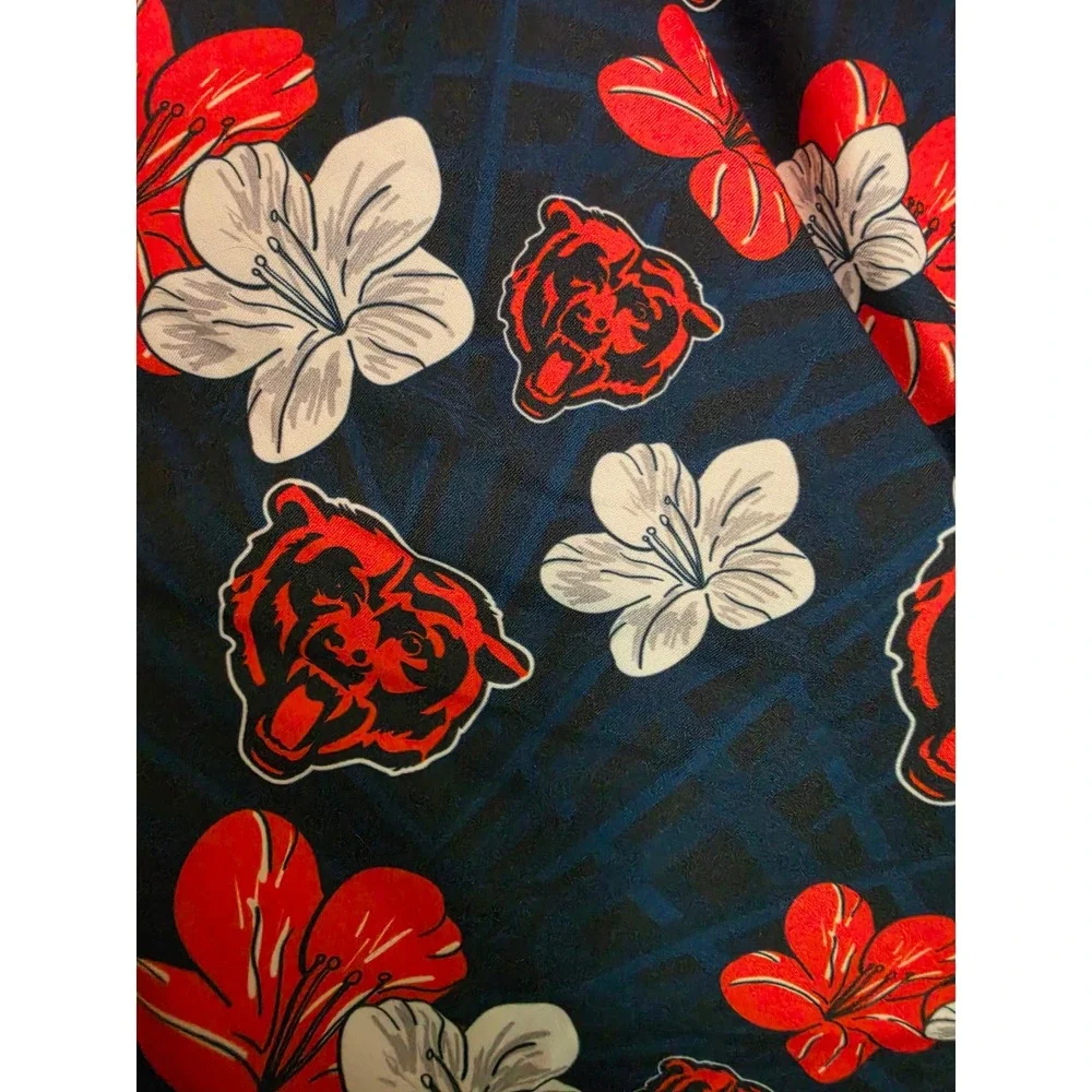 NFL Team Apparel Chicago Bears Men Swim Trunks M Volley Hawaiian Floral Shorts‎